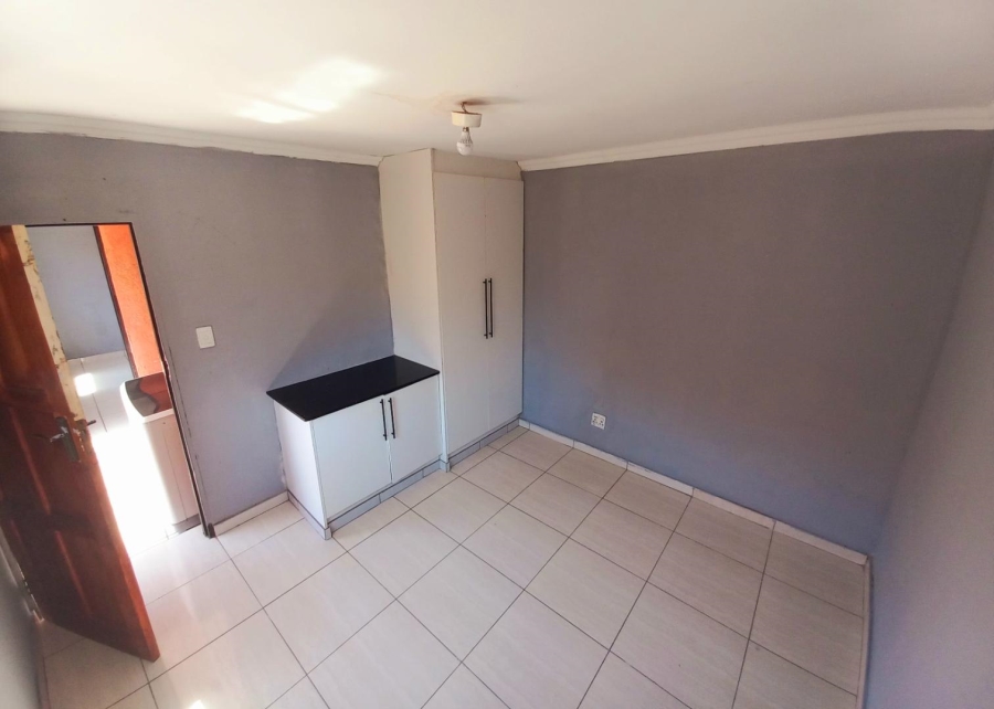 3 Bedroom Property for Sale in Soshanguve GG Gauteng