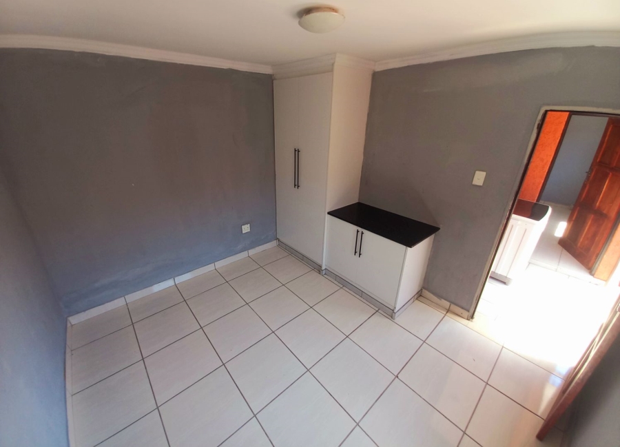 3 Bedroom Property for Sale in Soshanguve GG Gauteng