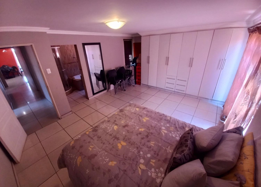 3 Bedroom Property for Sale in Soshanguve GG Gauteng