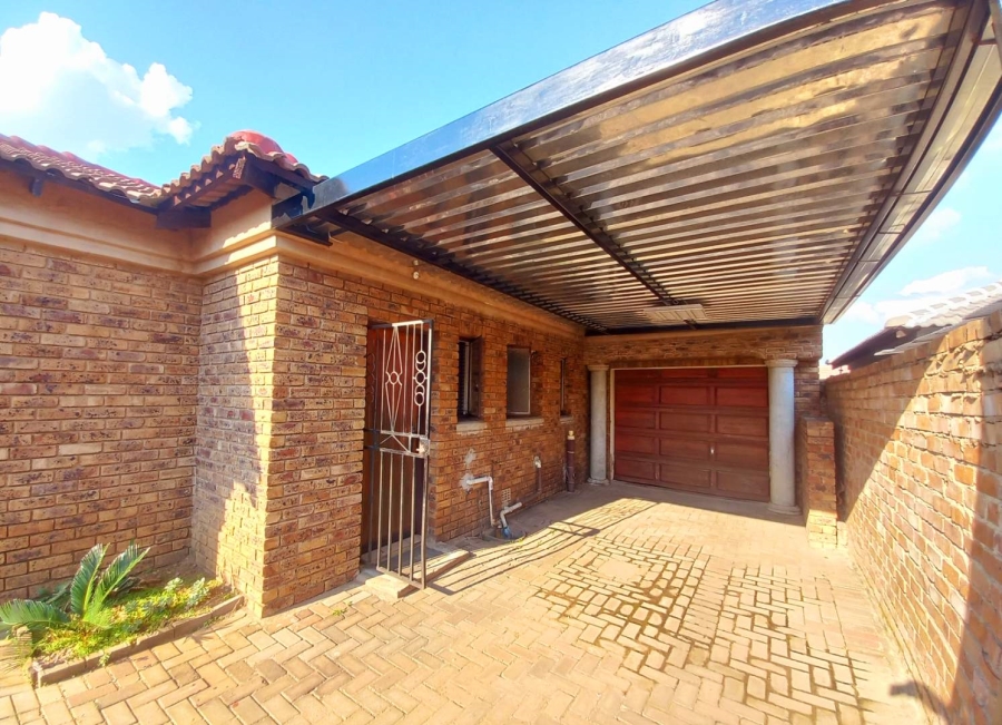 3 Bedroom Property for Sale in Danville Gauteng