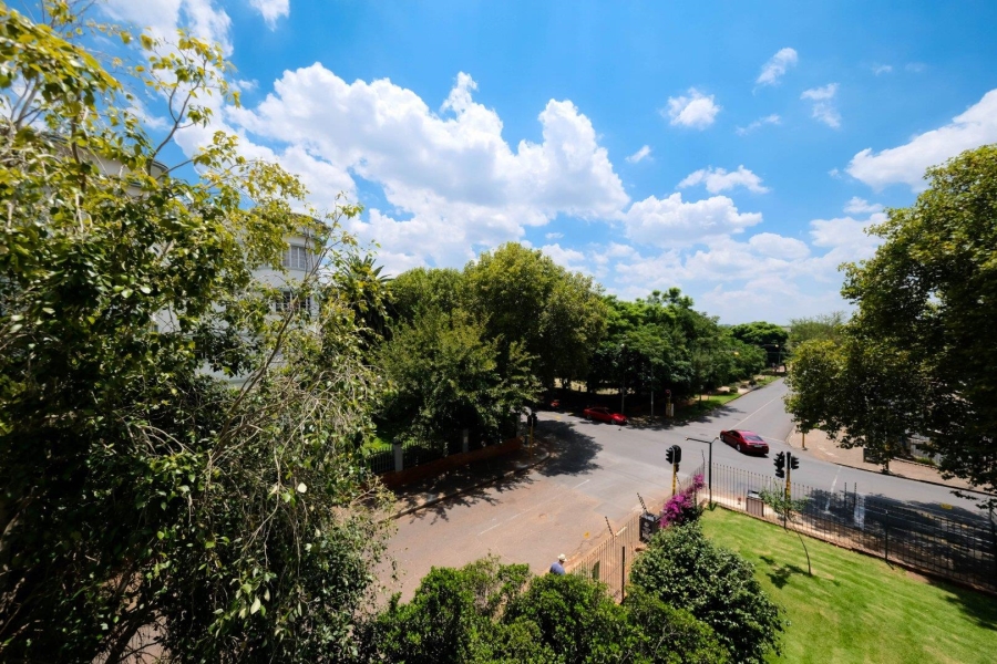 2 Bedroom Property for Sale in Killarney Gauteng