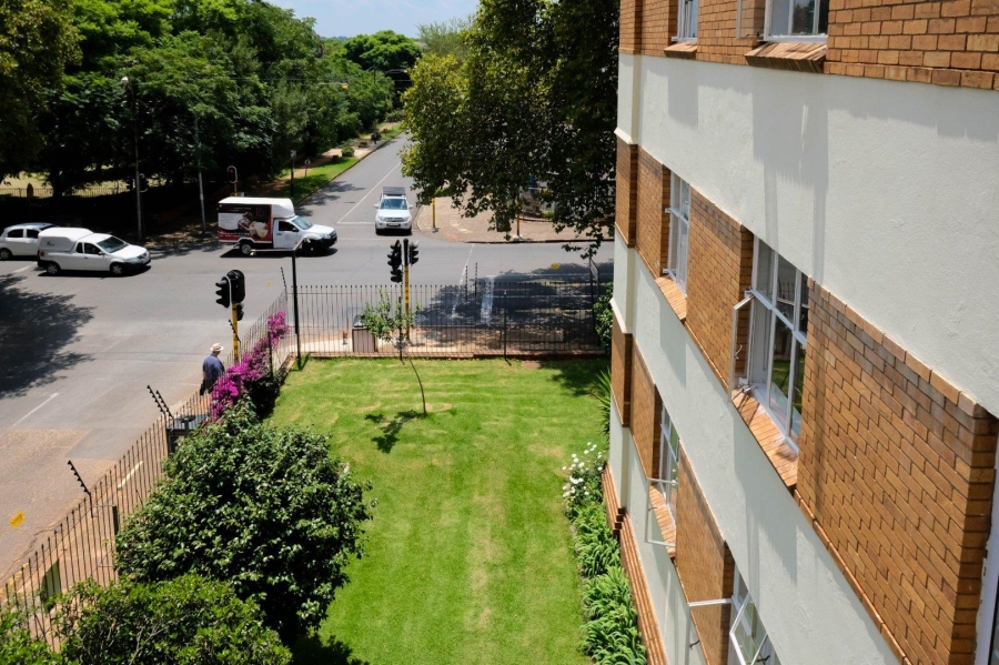 2 Bedroom Property for Sale in Killarney Gauteng