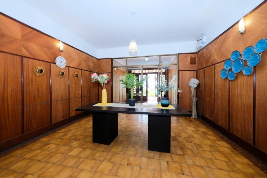 2 Bedroom Property for Sale in Killarney Gauteng