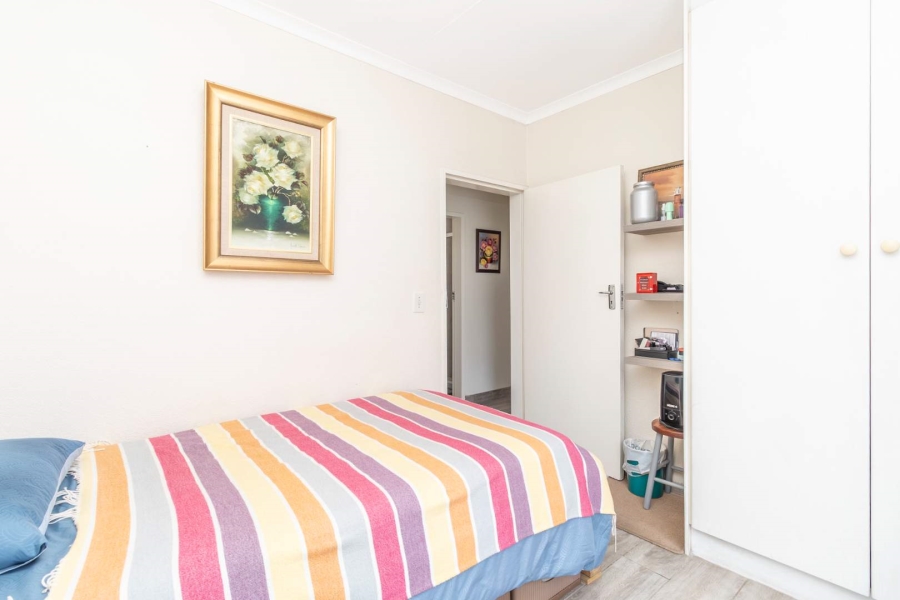 2 Bedroom Property for Sale in Ontdekkerspark Gauteng