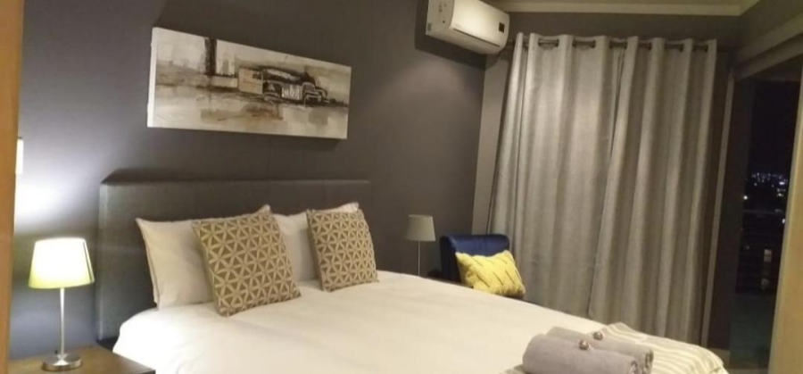 To Let 1 Bedroom Property for Rent in Sandhurst Gauteng