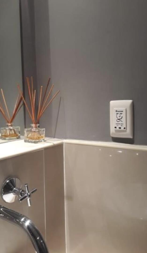 To Let 1 Bedroom Property for Rent in Sandhurst Gauteng