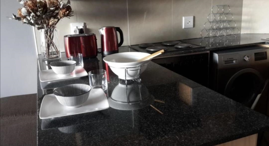 To Let 1 Bedroom Property for Rent in Sandhurst Gauteng