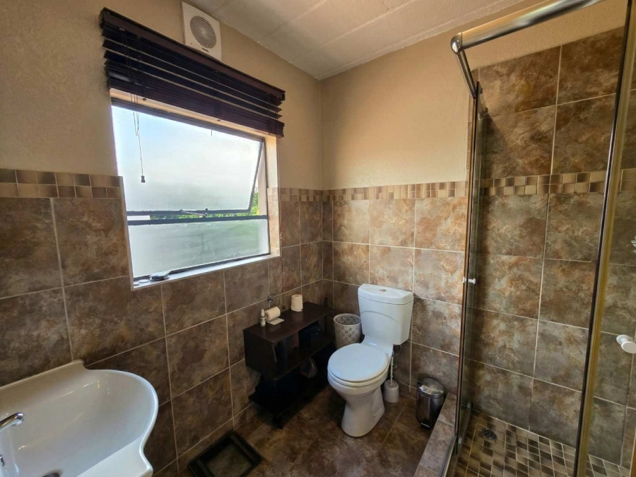 To Let 2 Bedroom Property for Rent in Morningside Gauteng