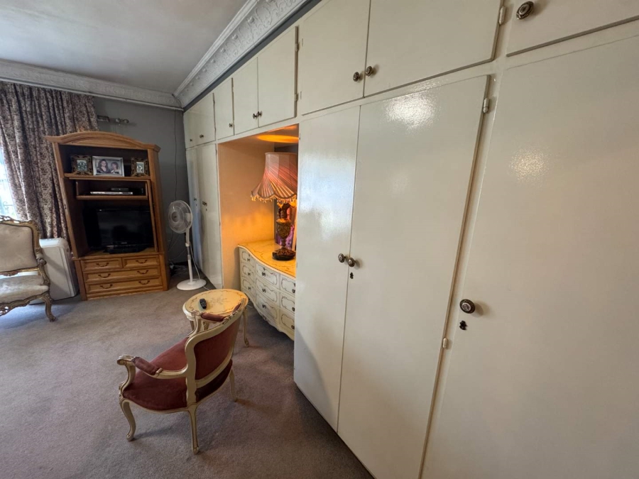 4 Bedroom Property for Sale in Raceview Gauteng