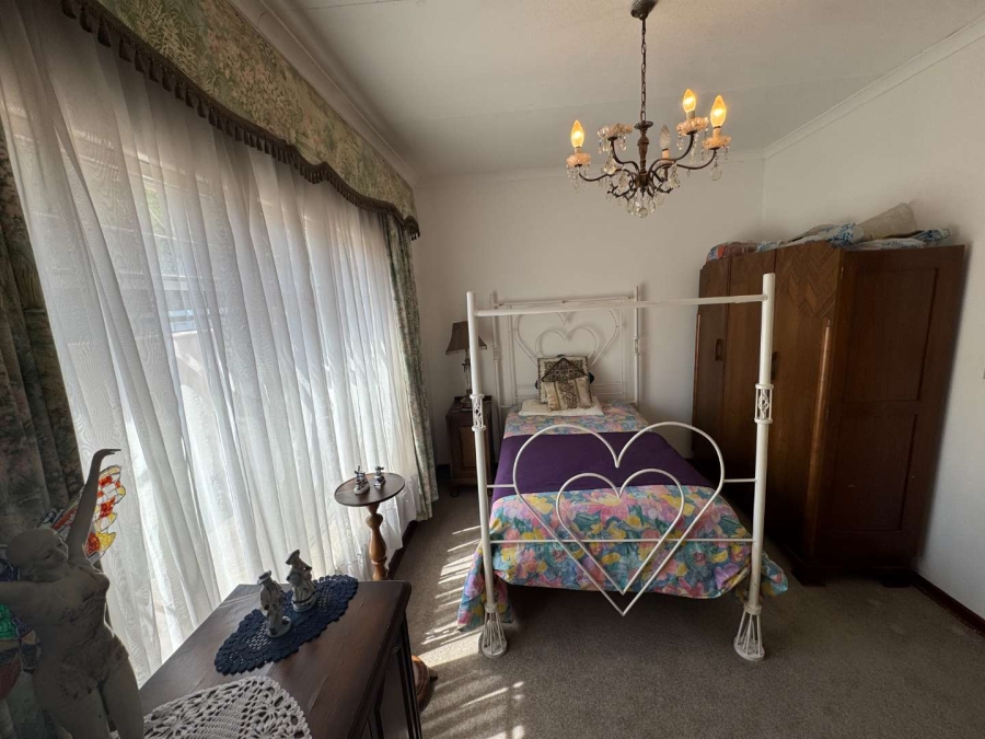 4 Bedroom Property for Sale in Raceview Gauteng