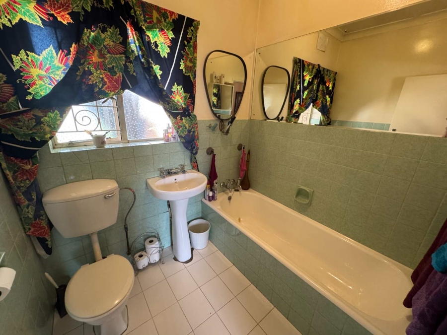 4 Bedroom Property for Sale in Raceview Gauteng