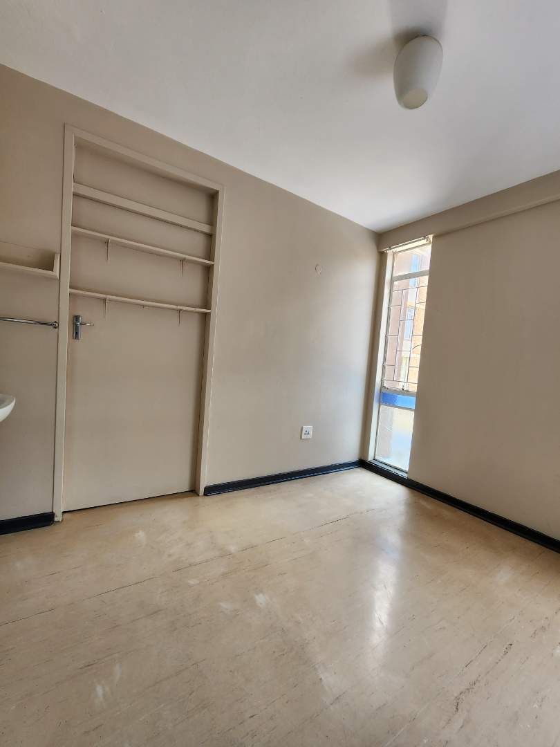 To Let 1 Bedroom Property for Rent in Sunnyside Gauteng