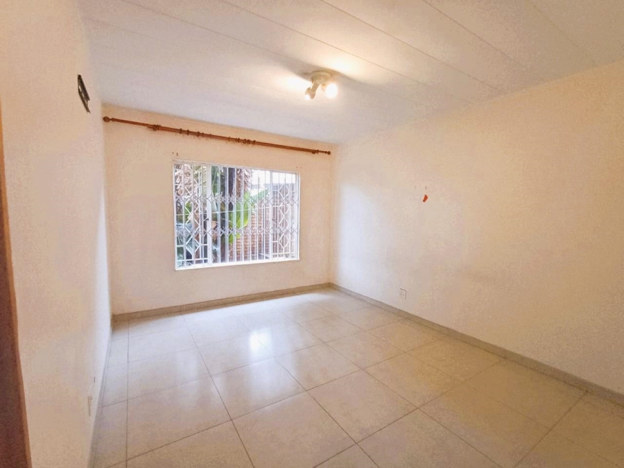 To Let 2 Bedroom Property for Rent in Ferndale Gauteng