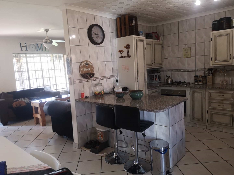 3 Bedroom Property for Sale in Annlin Gauteng