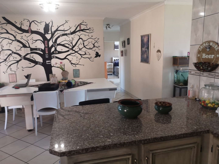 3 Bedroom Property for Sale in Annlin Gauteng