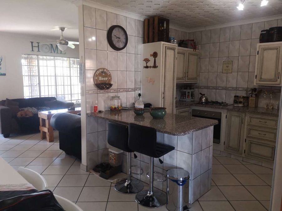 3 Bedroom Property for Sale in Annlin Gauteng