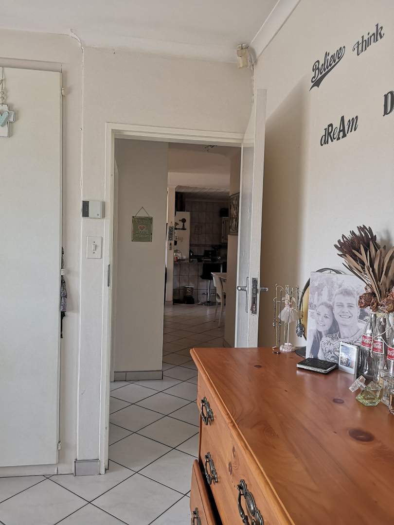 3 Bedroom Property for Sale in Annlin Gauteng