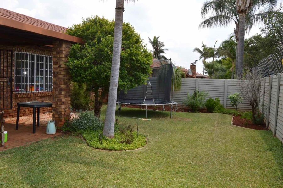 3 Bedroom Property for Sale in Annlin Gauteng