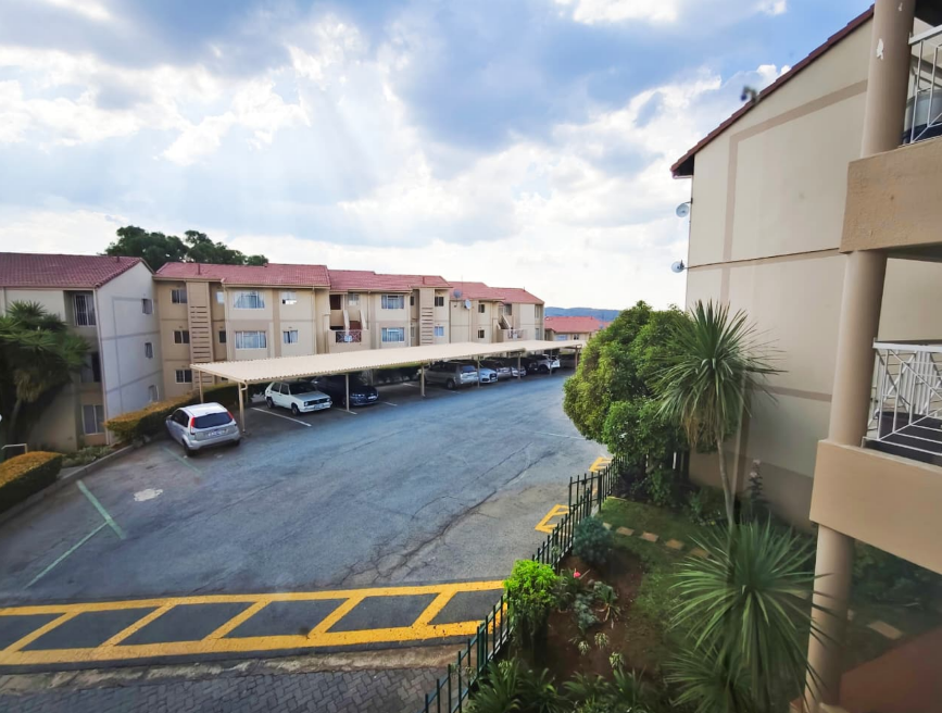 3 Bedroom Property for Sale in Primrose Hill Gauteng