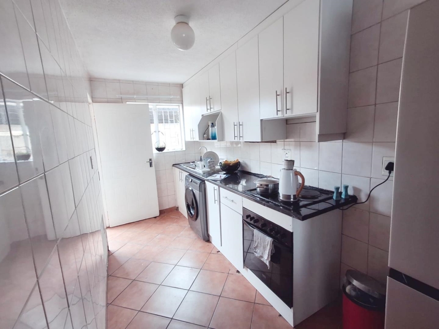 2 Bedroom Property for Sale in Birch Acres Gauteng