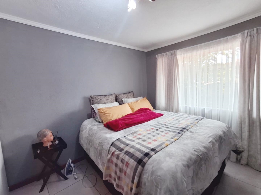 2 Bedroom Property for Sale in Birch Acres Gauteng