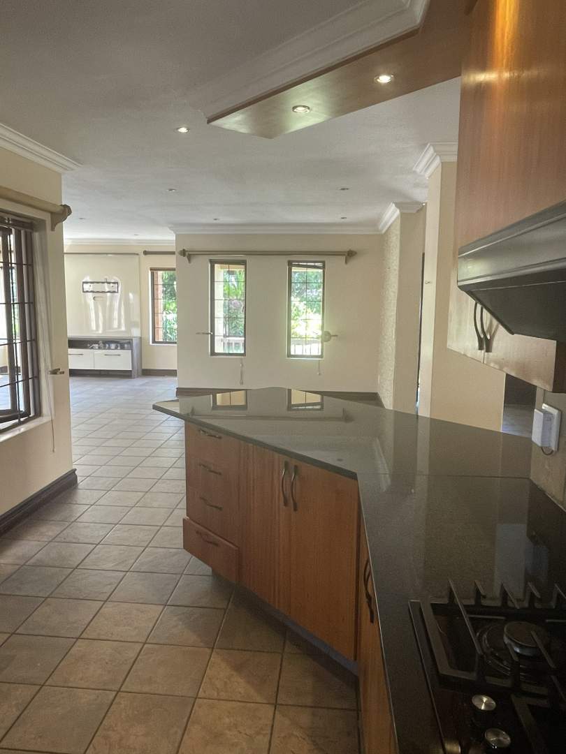To Let 4 Bedroom Property for Rent in Woodlands Gauteng