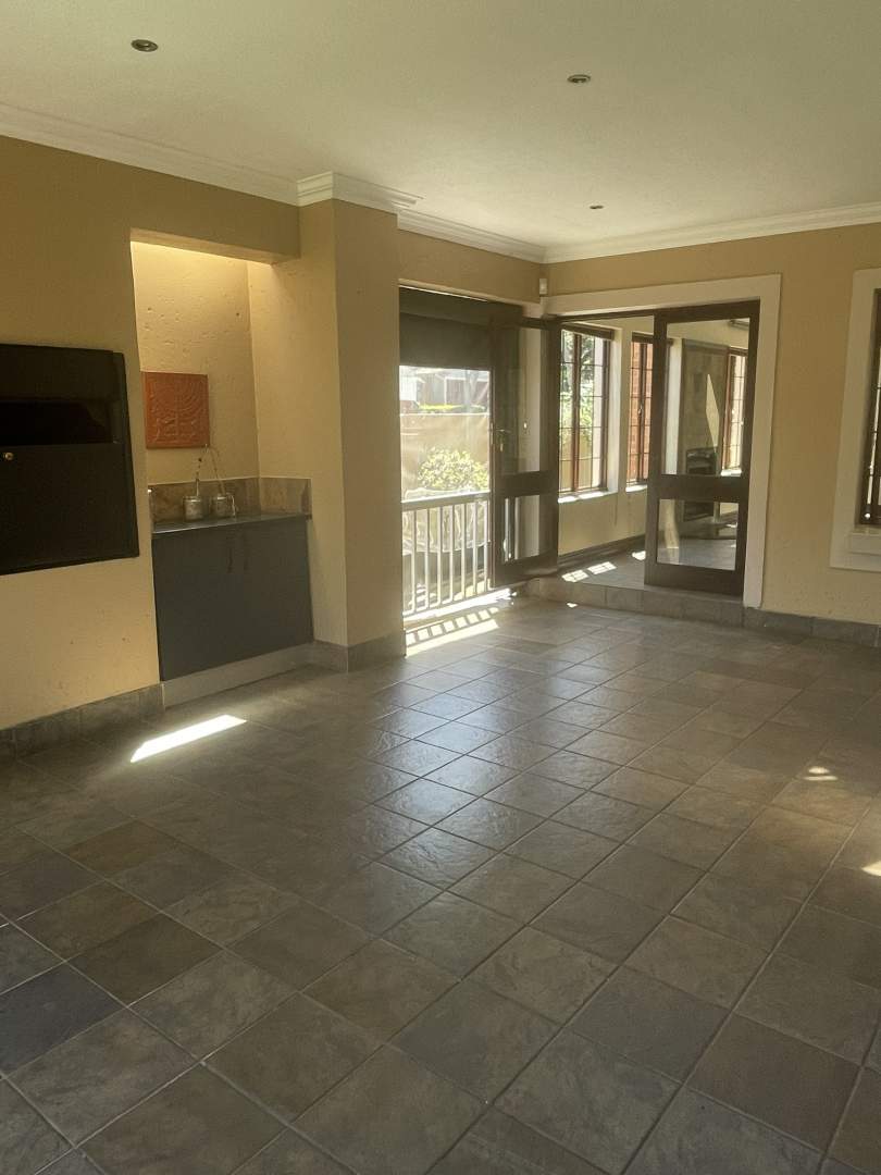 To Let 4 Bedroom Property for Rent in Woodlands Gauteng