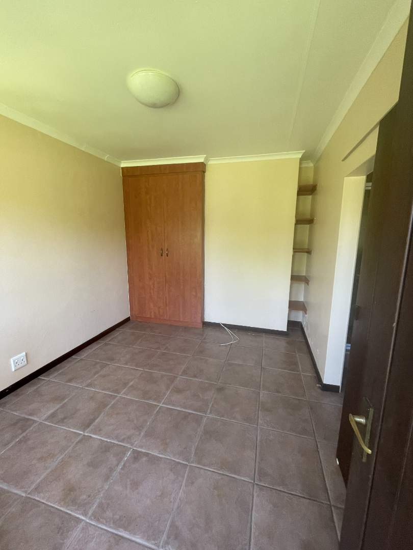 To Let 4 Bedroom Property for Rent in Woodlands Gauteng