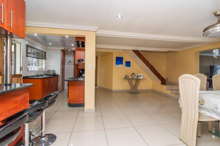 4 Bedroom Property for Sale in Greenhills Gauteng