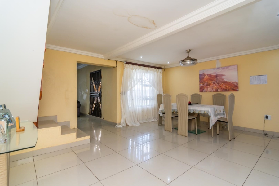 4 Bedroom Property for Sale in Greenhills Gauteng