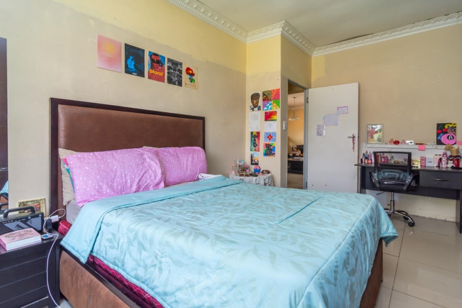 4 Bedroom Property for Sale in Greenhills Gauteng