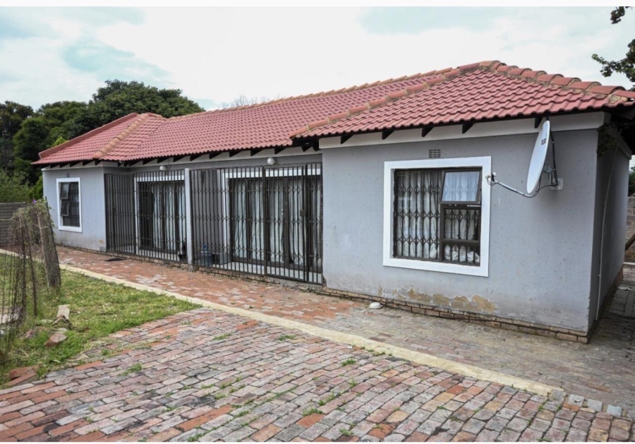 4 Bedroom Property for Sale in Lambton Gauteng