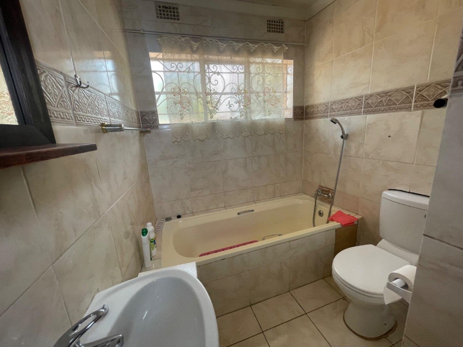 To Let 2 Bedroom Property for Rent in Homestead Gauteng