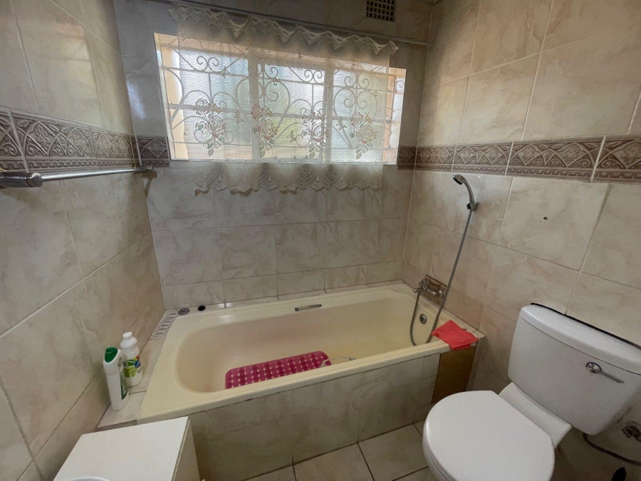 To Let 2 Bedroom Property for Rent in Homestead Gauteng