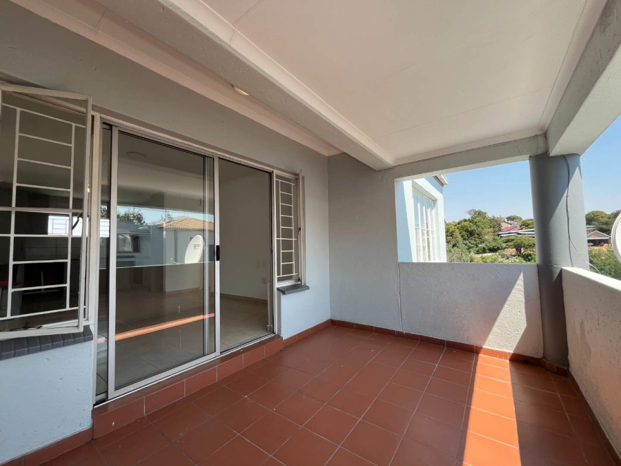 2 Bedroom Property for Sale in Discovery Gauteng