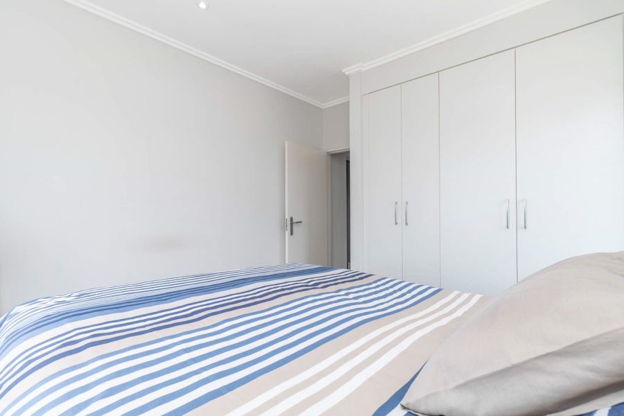 2 Bedroom Property for Sale in Barbeque Downs Gauteng