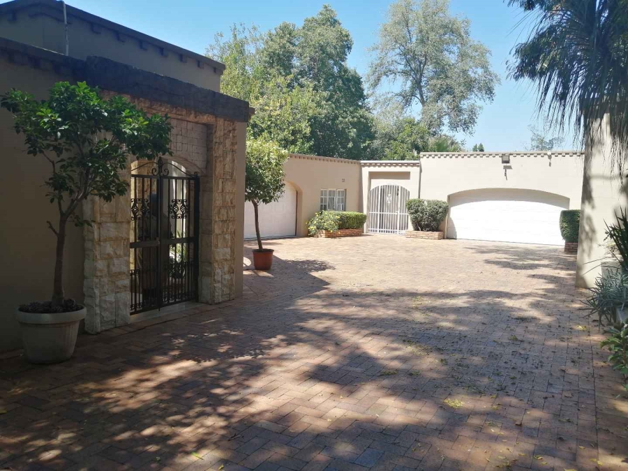 To Let 4 Bedroom Property for Rent in Edenburg Gauteng
