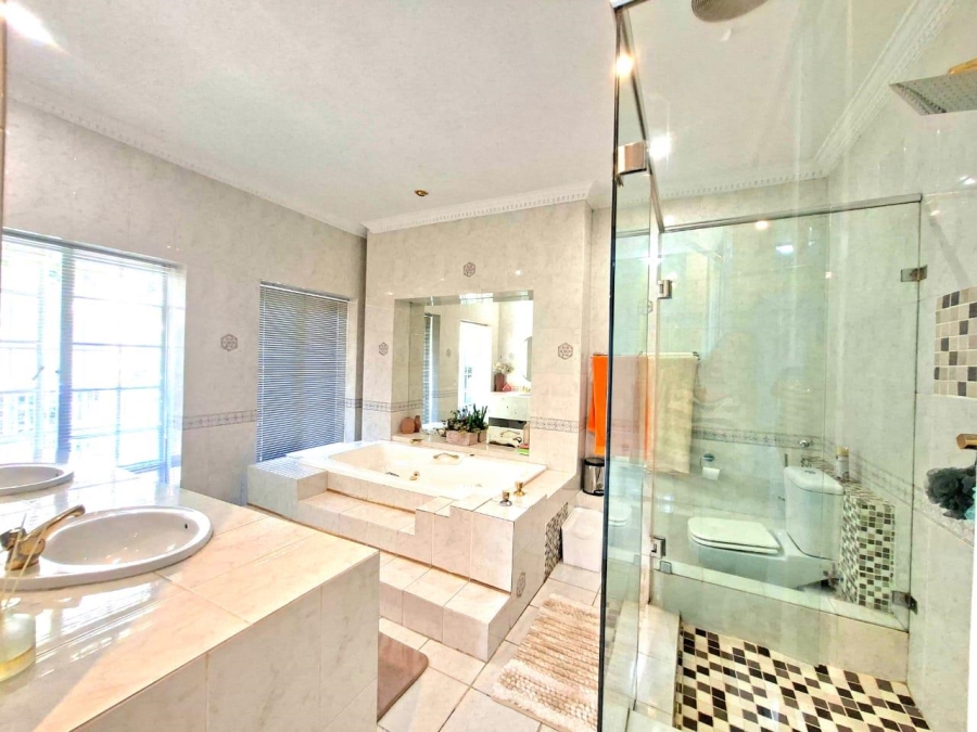 To Let 4 Bedroom Property for Rent in Edenburg Gauteng