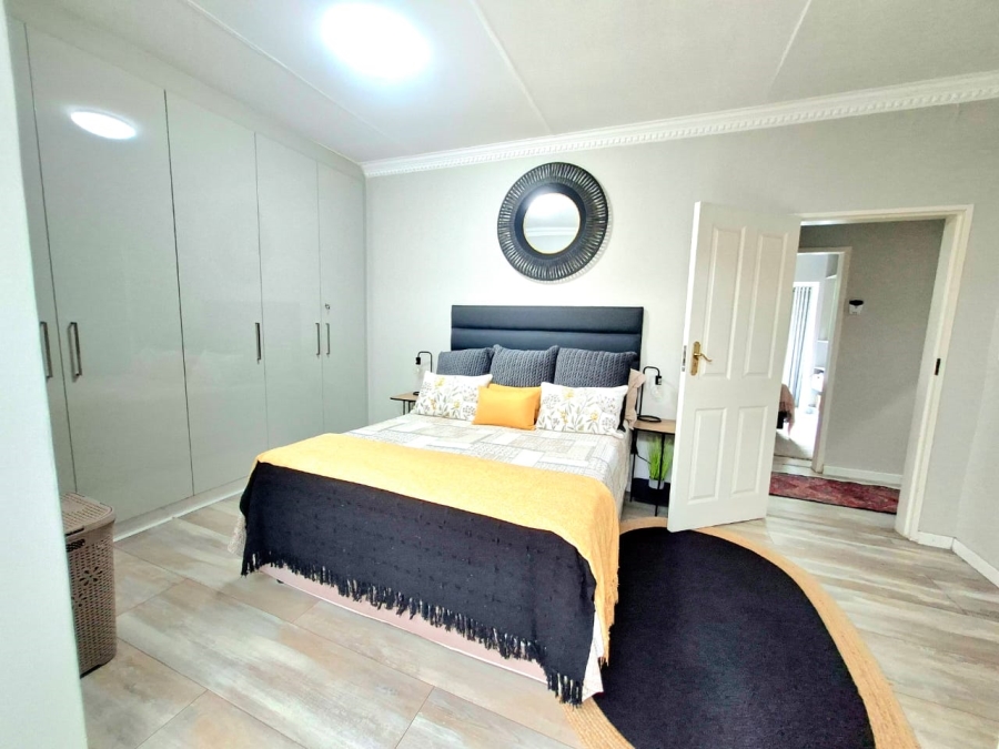 To Let 4 Bedroom Property for Rent in Edenburg Gauteng