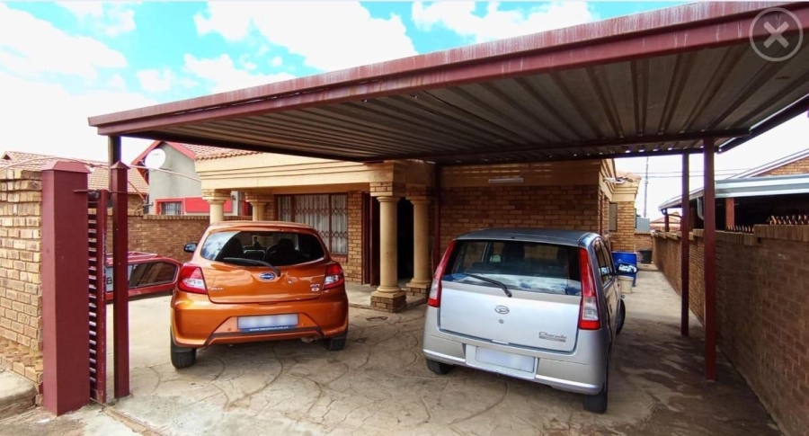 3 Bedroom Property for Sale in Soshanguve Gauteng