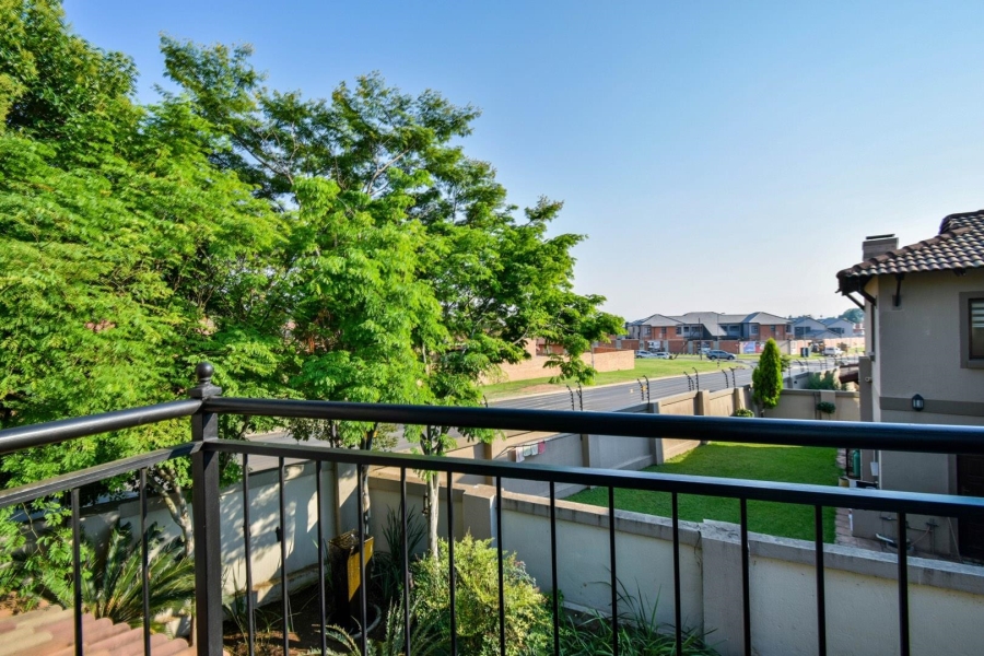 4 Bedroom Property for Sale in Equestria Gauteng