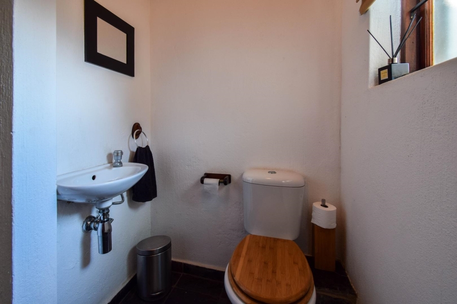 4 Bedroom Property for Sale in Equestria Gauteng