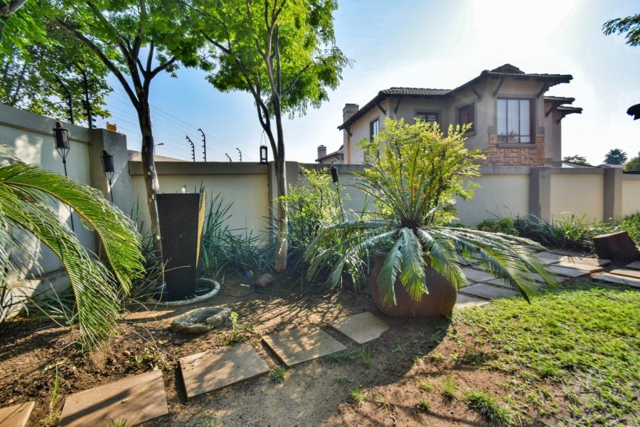 4 Bedroom Property for Sale in Equestria Gauteng