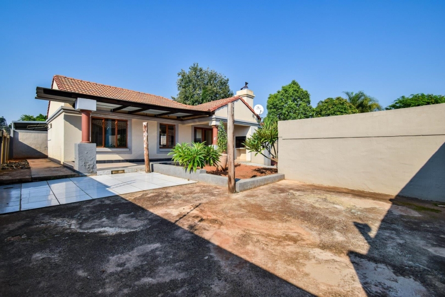 2 Bedroom Property for Sale in Willow Park Manor Gauteng