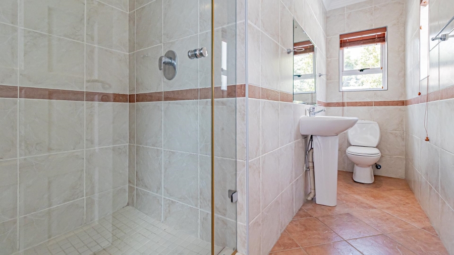 To Let 5 Bedroom Property for Rent in Dainfern Golf Estate Gauteng