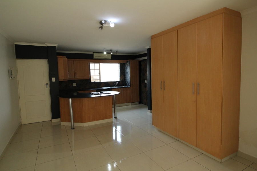 2 Bedroom Property for Sale in Halfway Gardens Gauteng