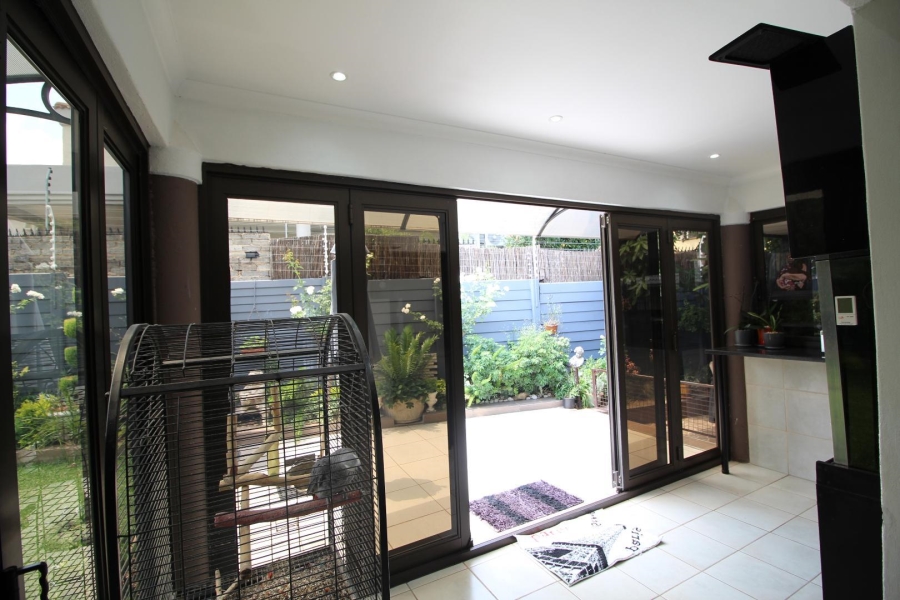 3 Bedroom Property for Sale in Halfway Gardens Gauteng