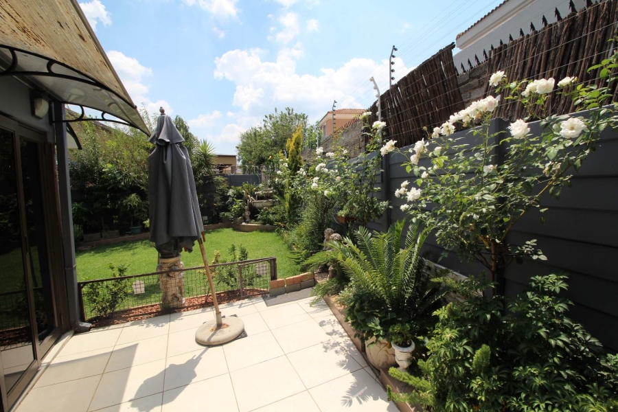 3 Bedroom Property for Sale in Halfway Gardens Gauteng