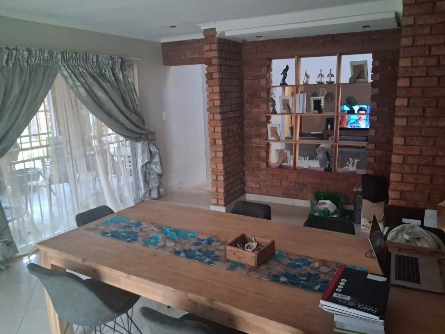 4 Bedroom Property for Sale in Monument Park Gauteng