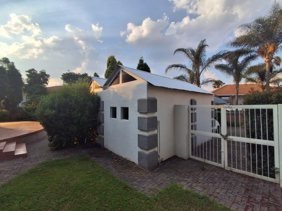 4 Bedroom Property for Sale in Monument Park Gauteng